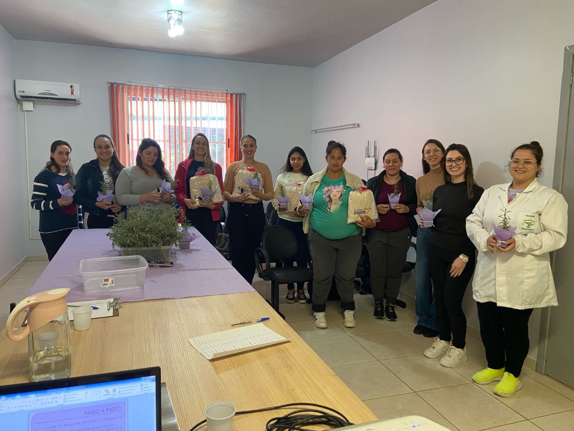 SECRETARIA MUNICIPAL DE SAÚDE PROMOVE MAIS UM ENCONTRO COM AS GESTANTES